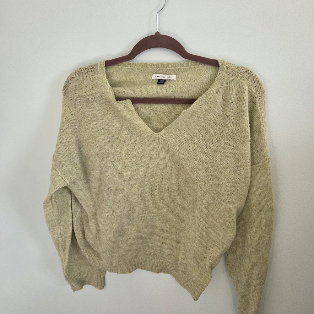 American Eagle Outfitters Green V-Neck Sweater